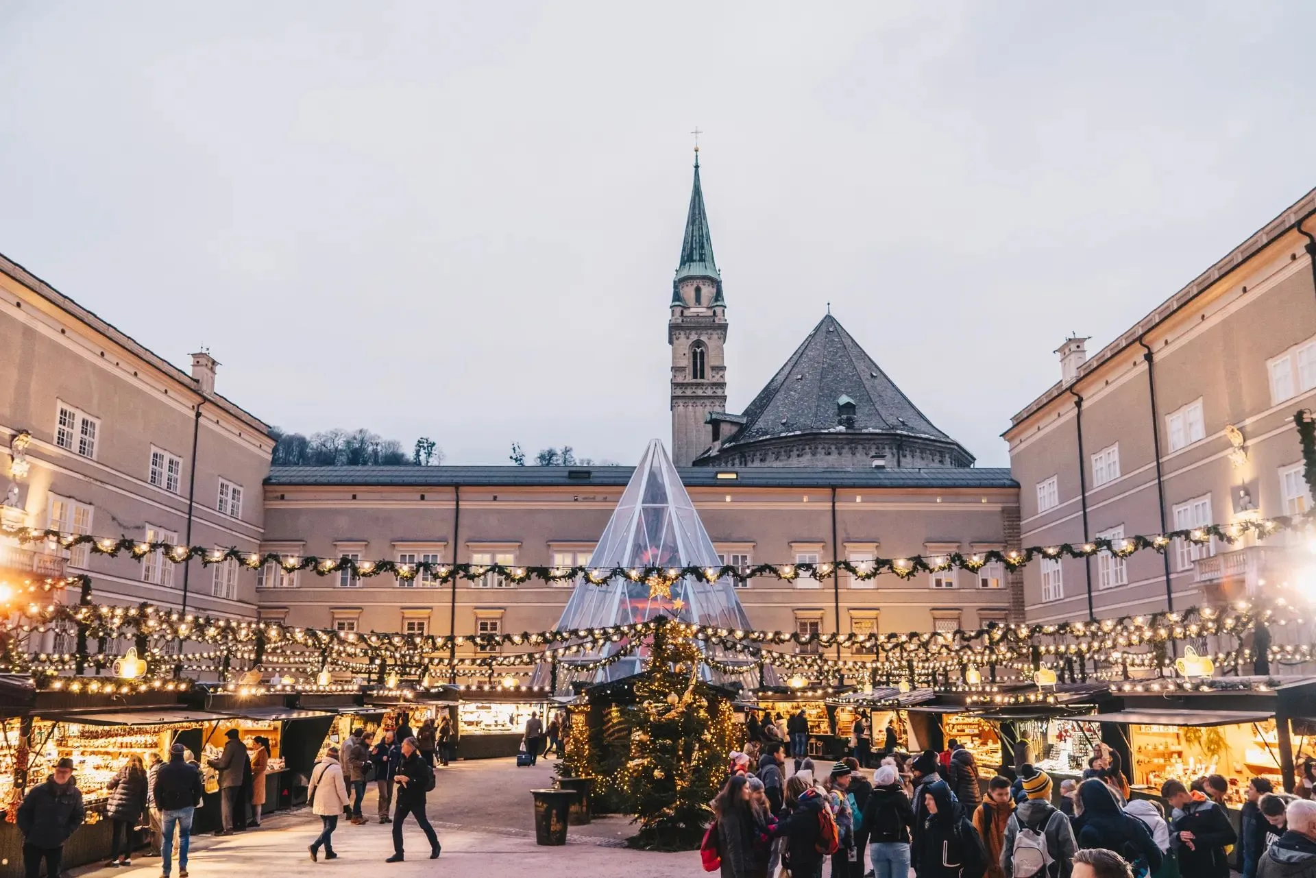 7 to 12 Night Iconic Christmas Markets moment — lead